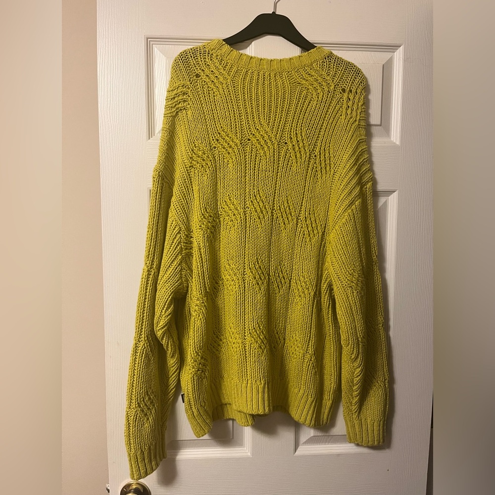 Vans Women’s Mustard Yellow Sweater Size XL - Picture 6 of 8